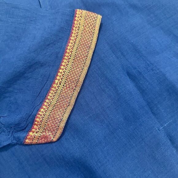 Fabindia Women’s Cotton Half Sleeves Shirt/Tunic in the Size Medium in Navy - Picture 4 of 10